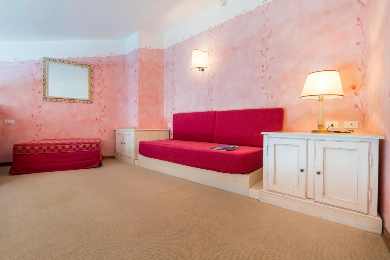Hotel Borgo Di Cortefreda - Place Of Charme Tavarnelle Val di Pesa Dış mekan fotoğraf