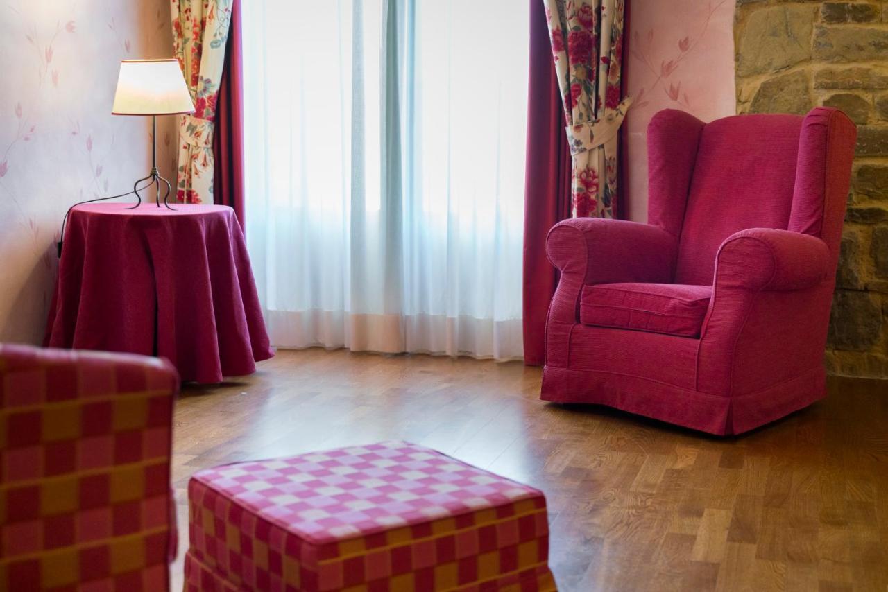 Hotel Borgo Di Cortefreda - Place Of Charme Tavarnelle Val di Pesa Dış mekan fotoğraf